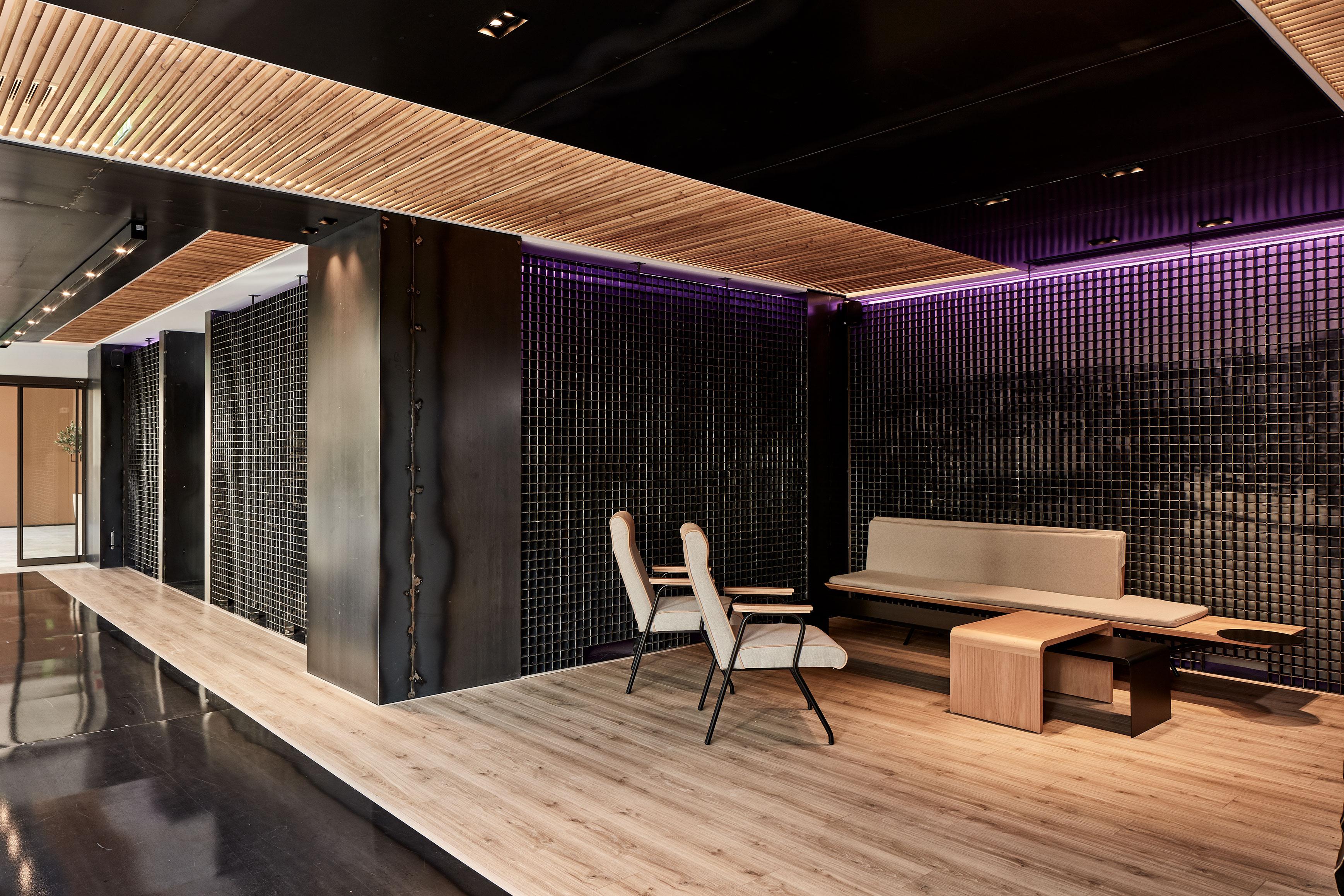 Ibis Styles Hotel 4*