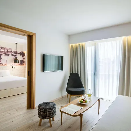 Ibis Styles Heraklion Central Zewnętrze zdjęcie