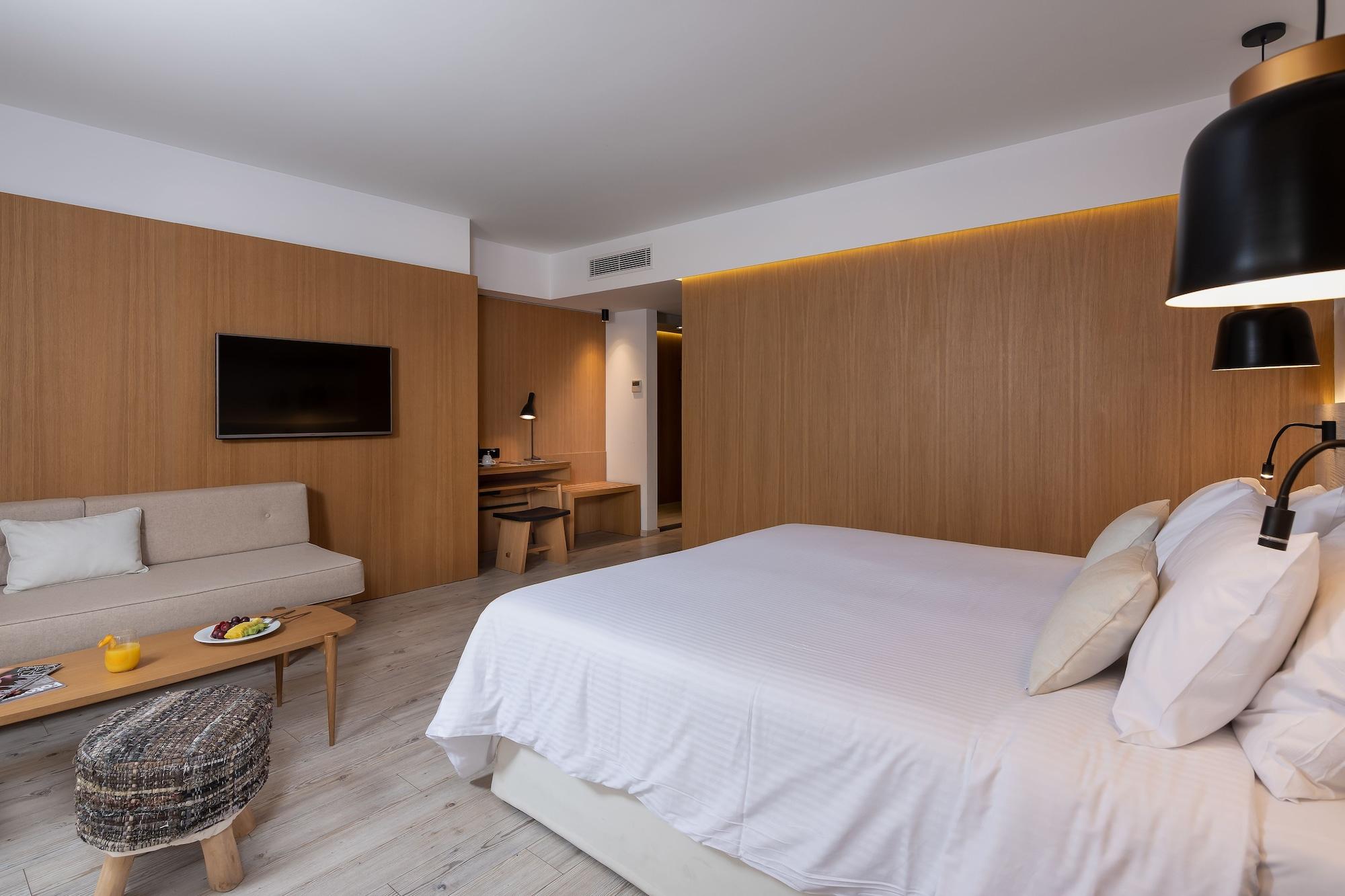 Ibis Styles Hotel 4*