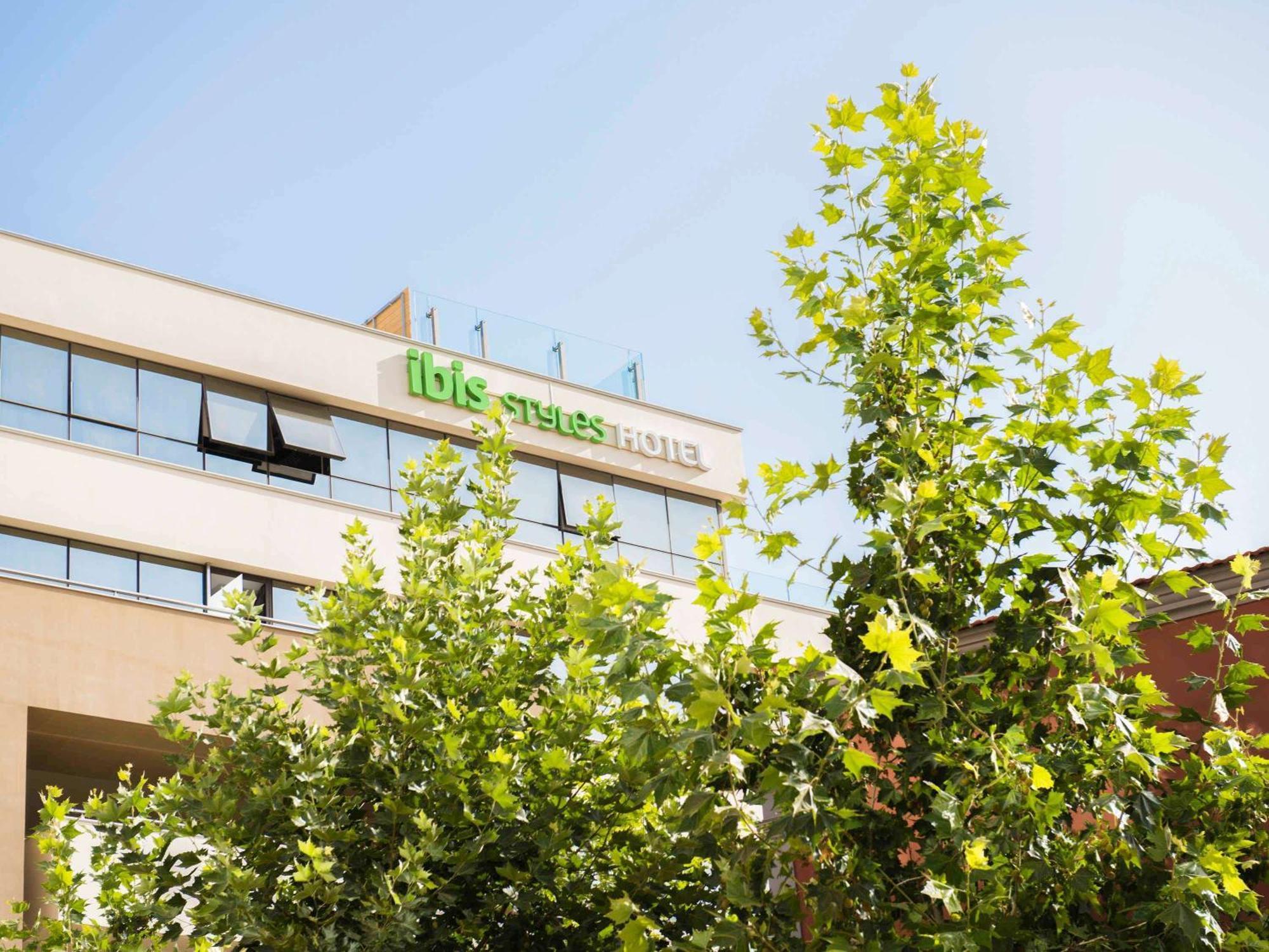 Ibis Styles Hotel 4*